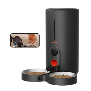 Petnet vs Wopet: Decoding the Ideal Pet Feeder for Your Furry Pal